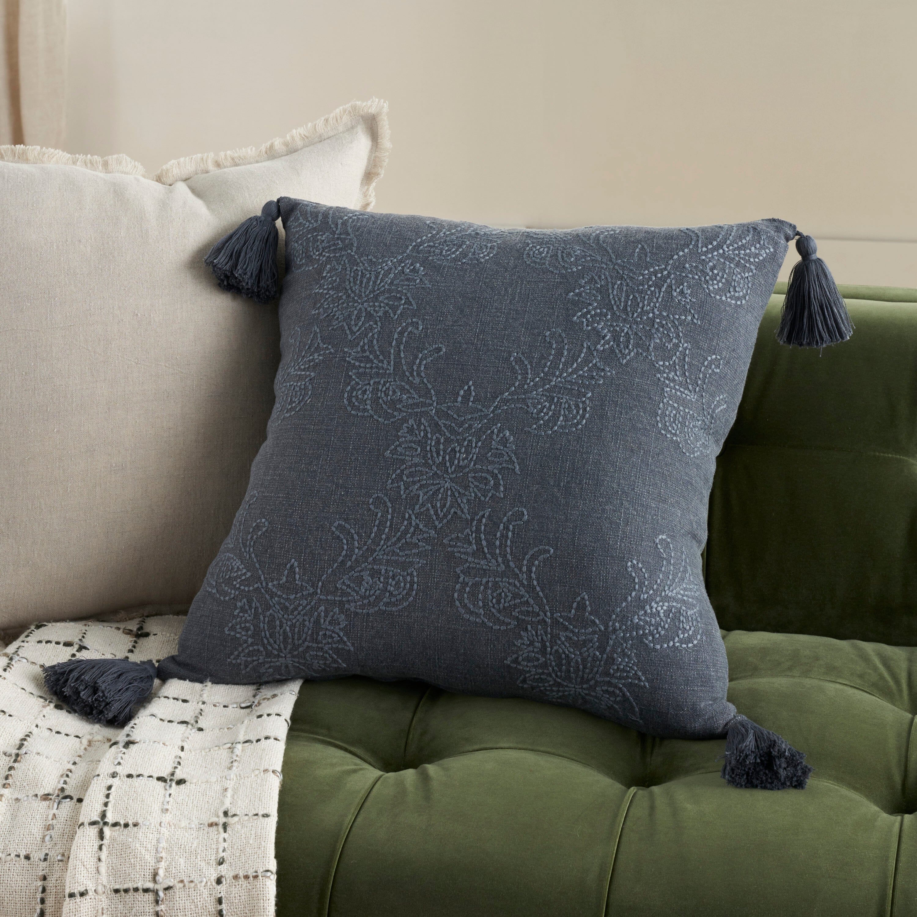 Mina Victory Cover Stitched Floral 20" x 20" Charcoal Indoor Pillow Covers Mina Victory