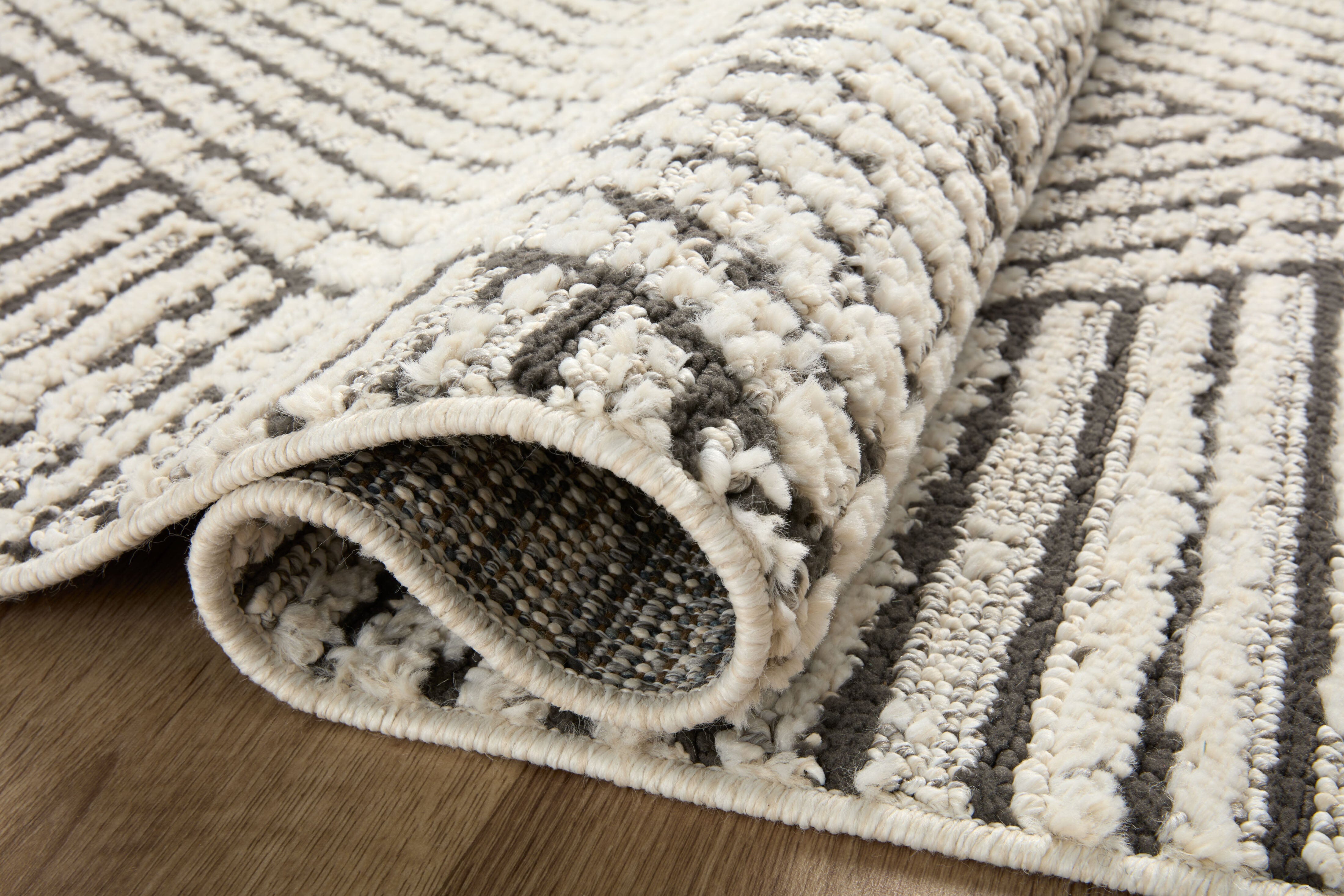 Loloi II Fabian Rug | Charcoal / Ivory | Huck & Peck