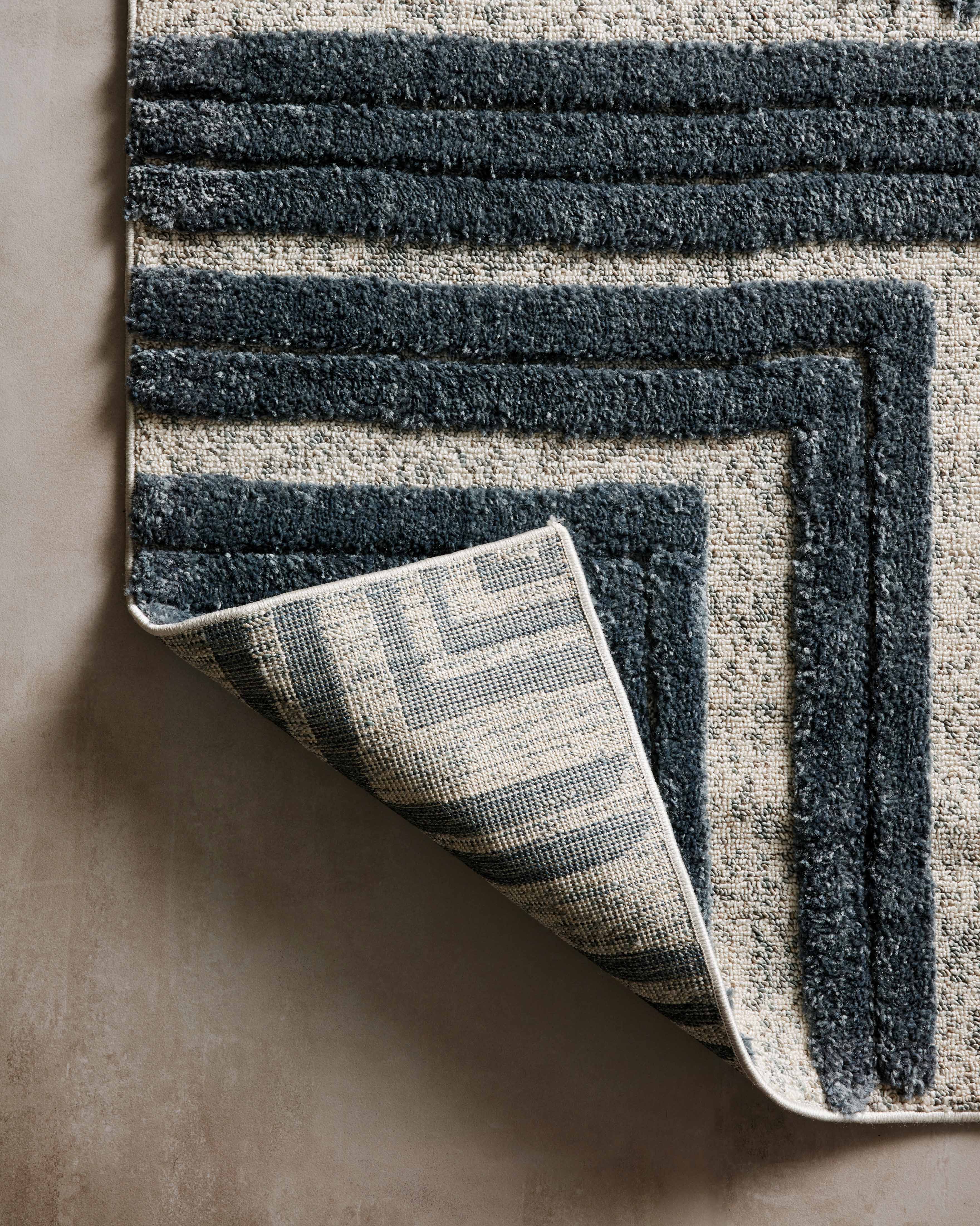 Loloi II Hagen Rug | Blue / White Loloi