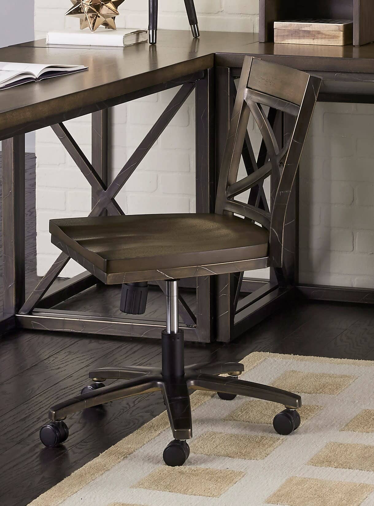 Modern & Contemporary Swivel Desk Chair By Xcel Desk Xcel