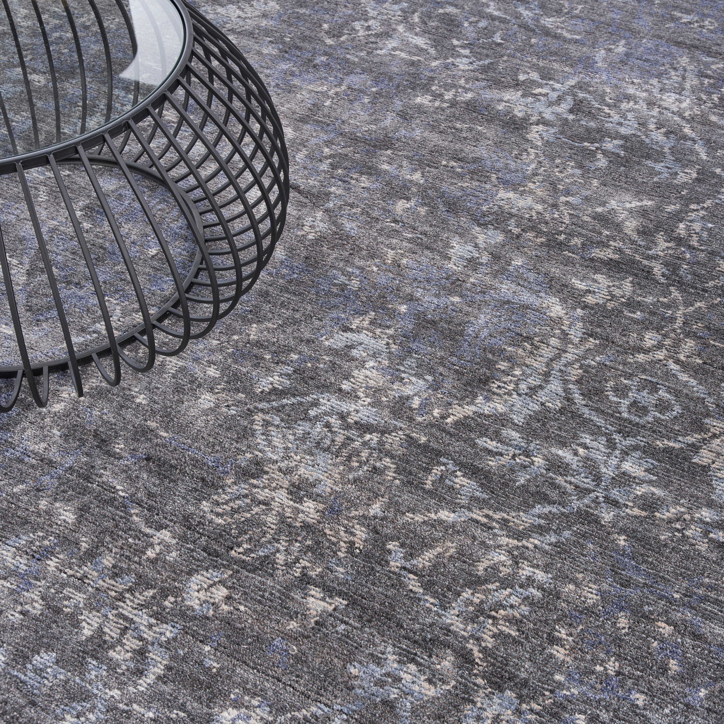 Nourison Lucent 7'9" x 9'9" Coal Vintage Indoor Rug Rug Nourison