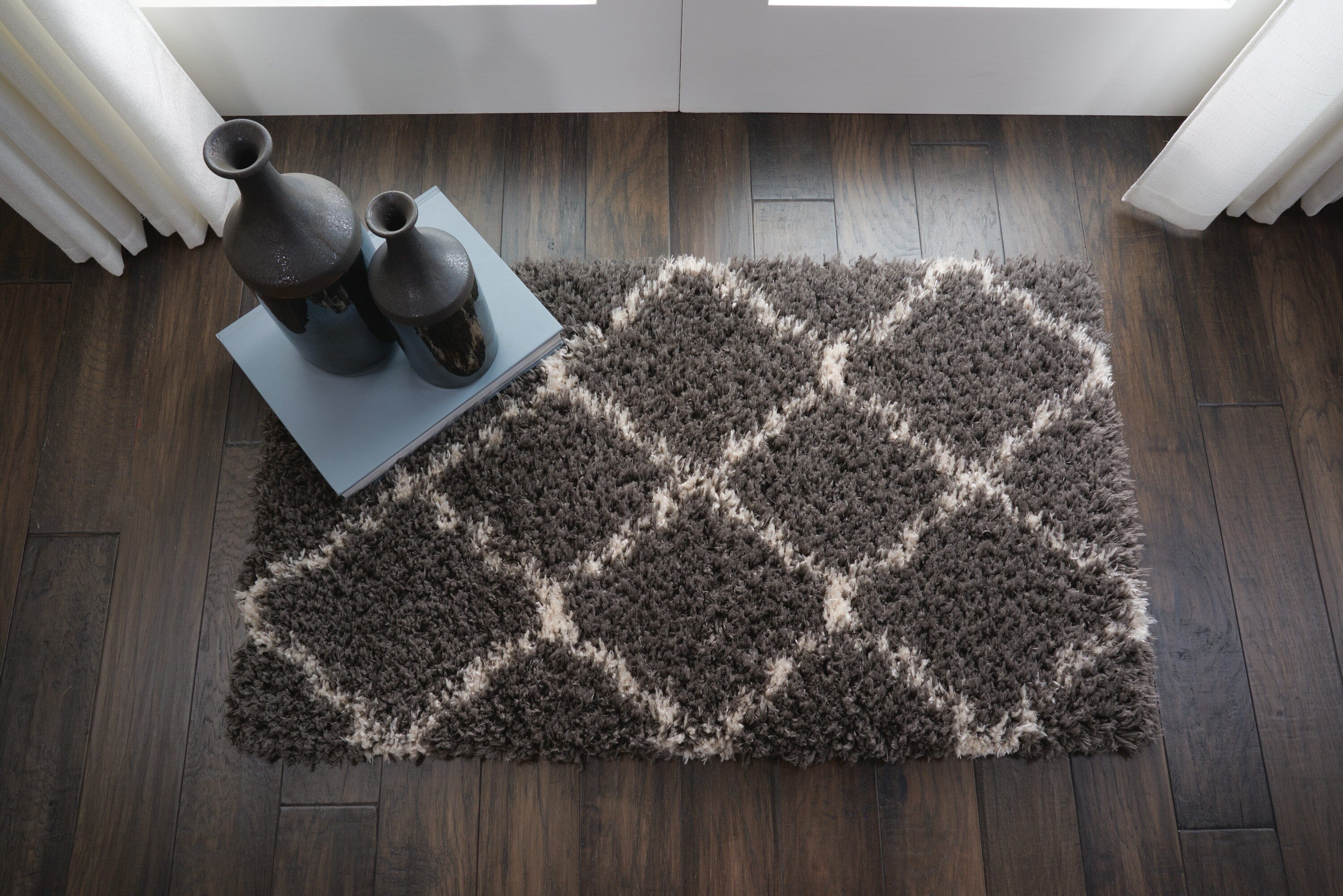 Nourison Luxe Shag 2'2" x 3'9" Charcoal/Beige Shag Indoor Rug Rug Nourison