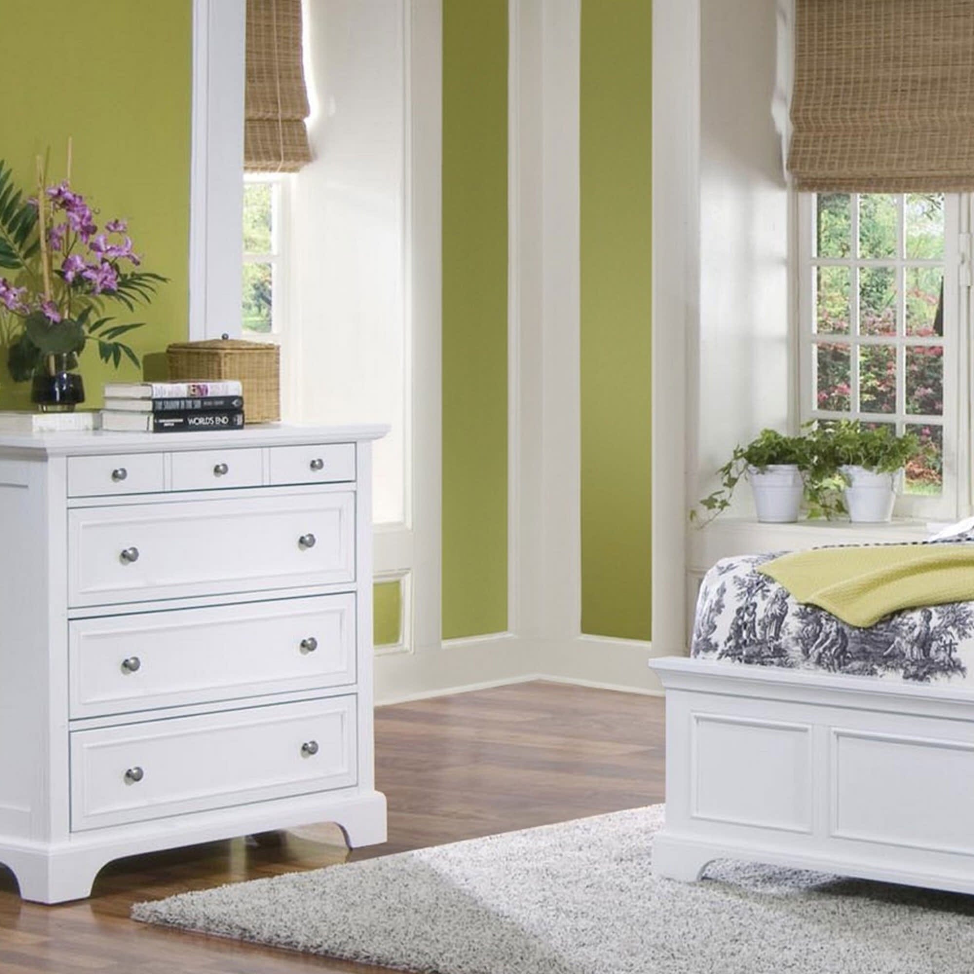 Traditional Queen Bed, Nightstand and Chest By Naples Queen Bed Naples